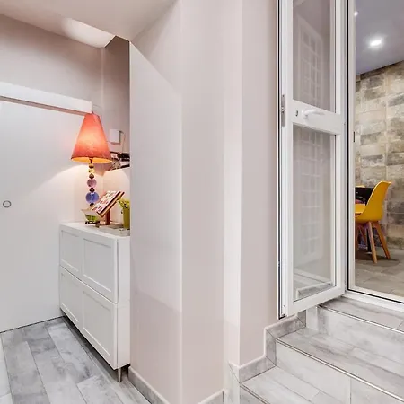 Apartment Luxurysistershouse 2 Min Colosseum Rome