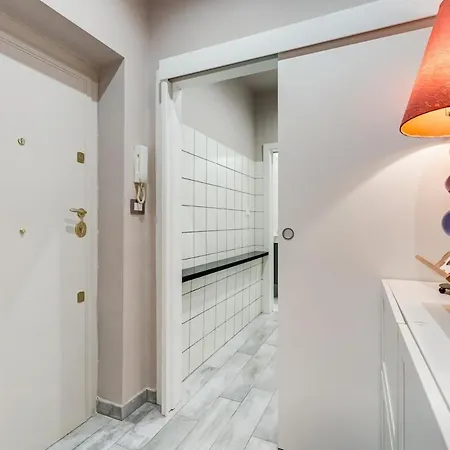 Apartment Luxurysistershouse 2 Min Colosseum Rome