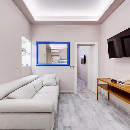 Luxurysistershouse 2 Min Colosseum Rzym