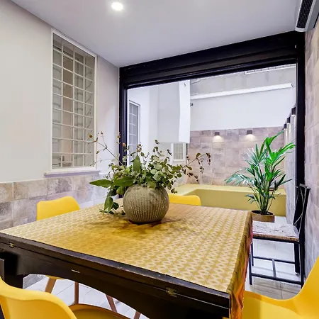 Apartament Luxurysistershouse 2 Min Colosseum